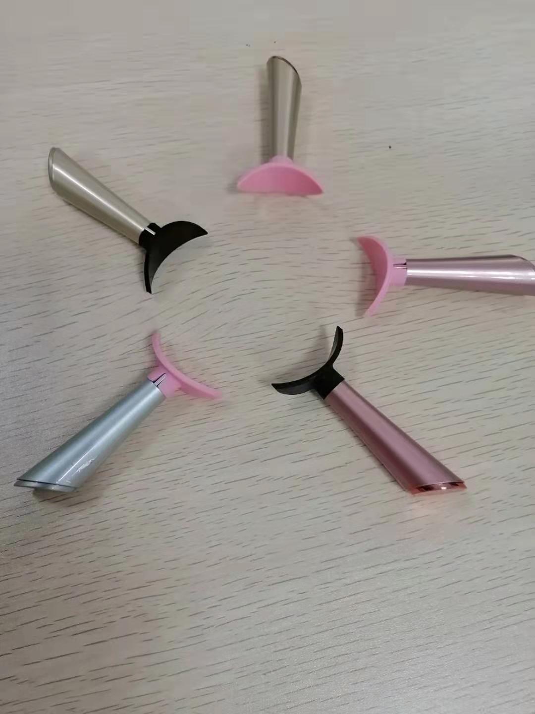 Eye Shadow Applicator - Image 2
