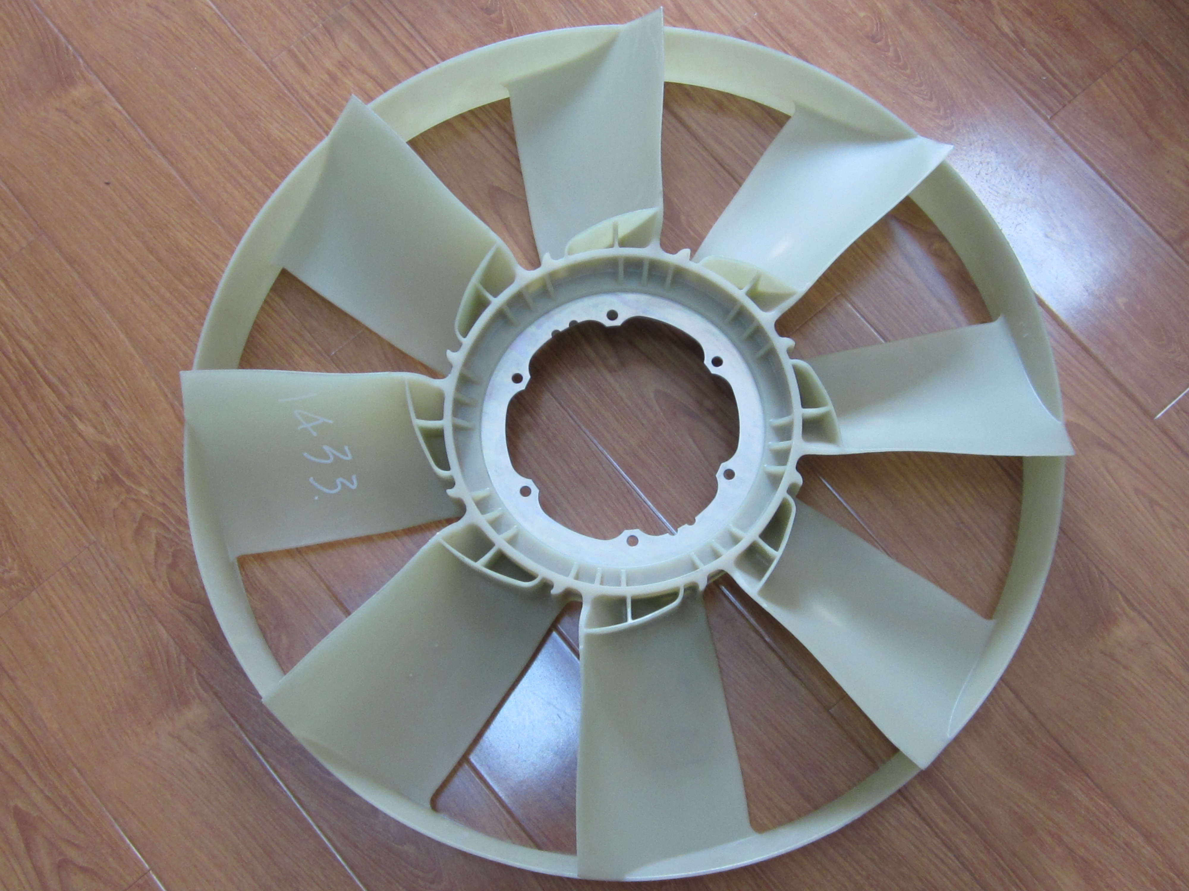 fan blade fan clutch - Image 3