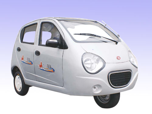 Compact Electric Tricycle for Urban Mobility