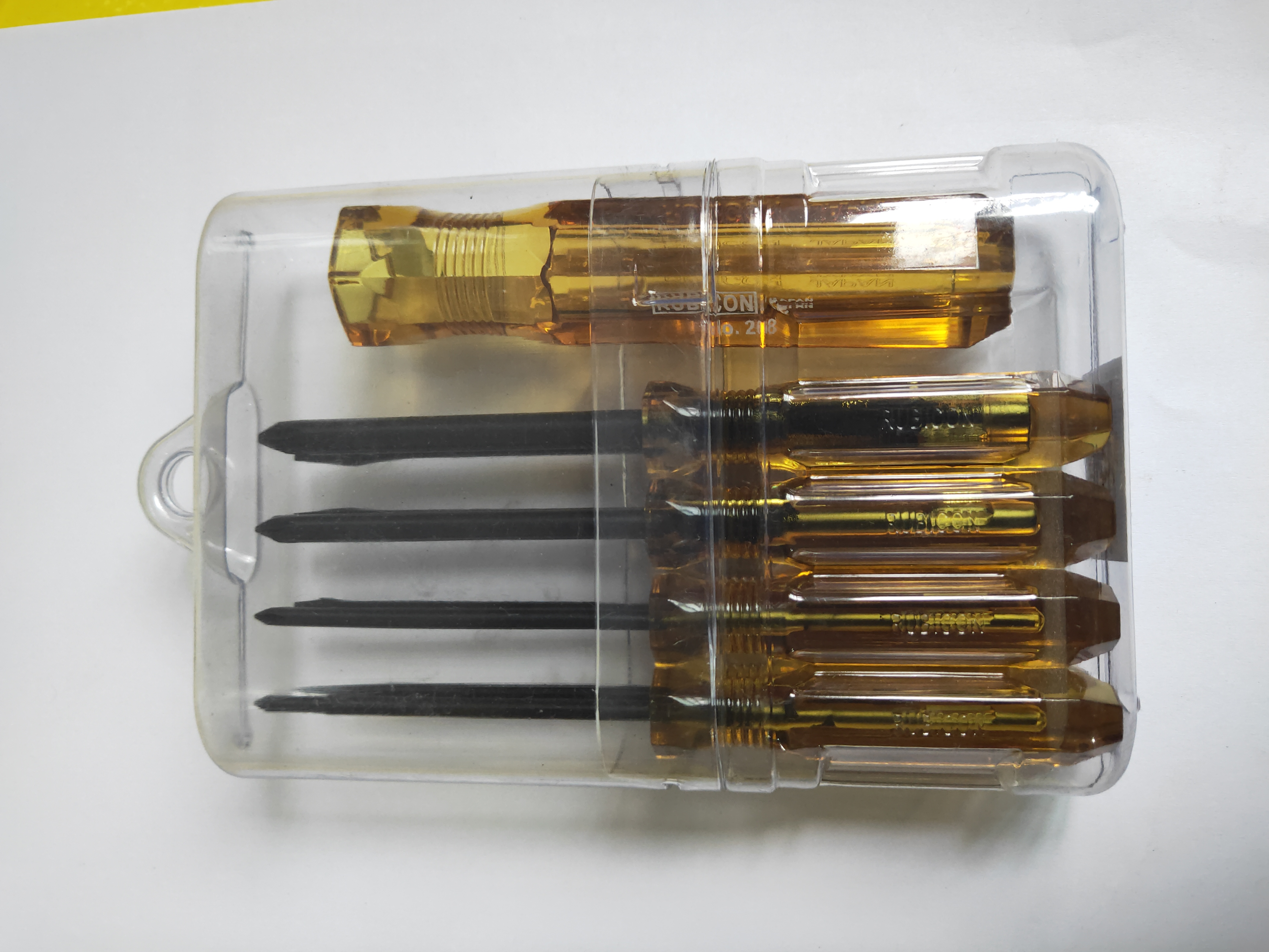 Multifunctional Screwdriver Set with Extension Handle