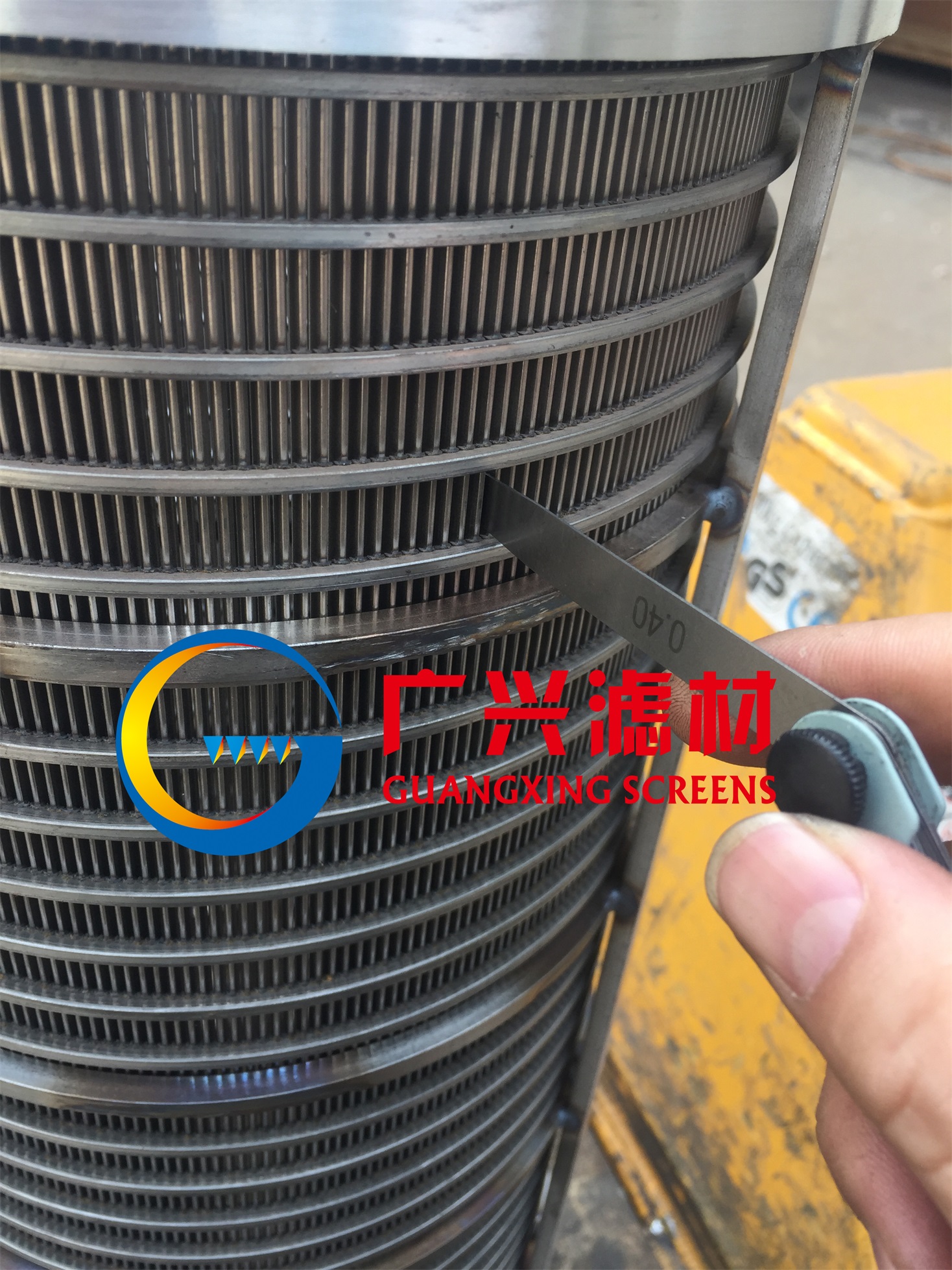 Flapper Screen for Rotary Separators