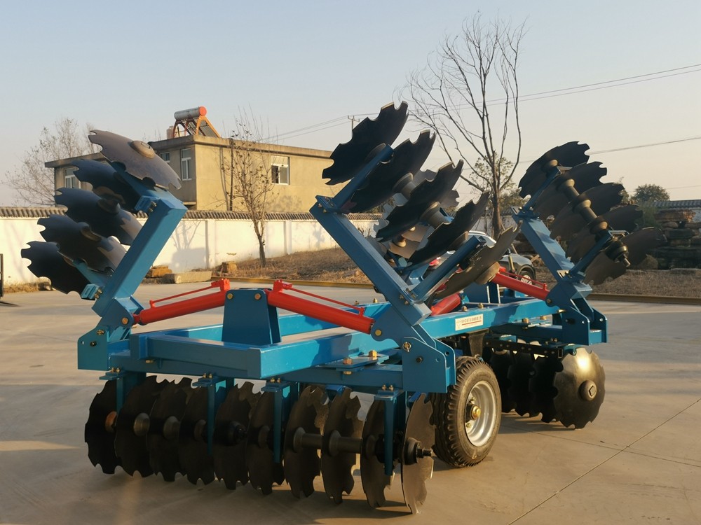 Folding Heavy Duty Disc Harrow 4.5m Wide - Image 2