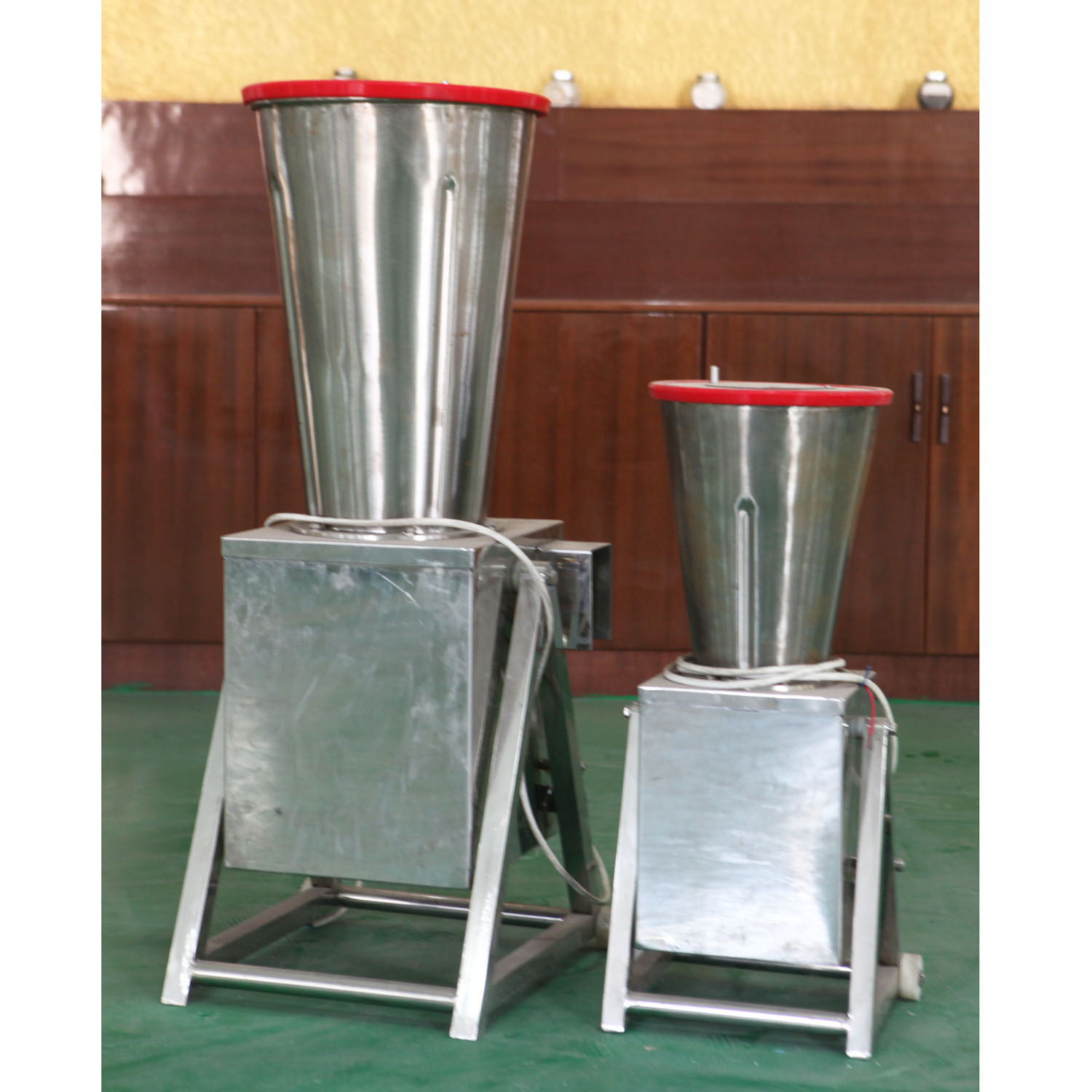 Industrial Fruit and Vegetable Crusher