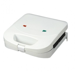 Compact Sandwich Toaster with Non-Stick Plates