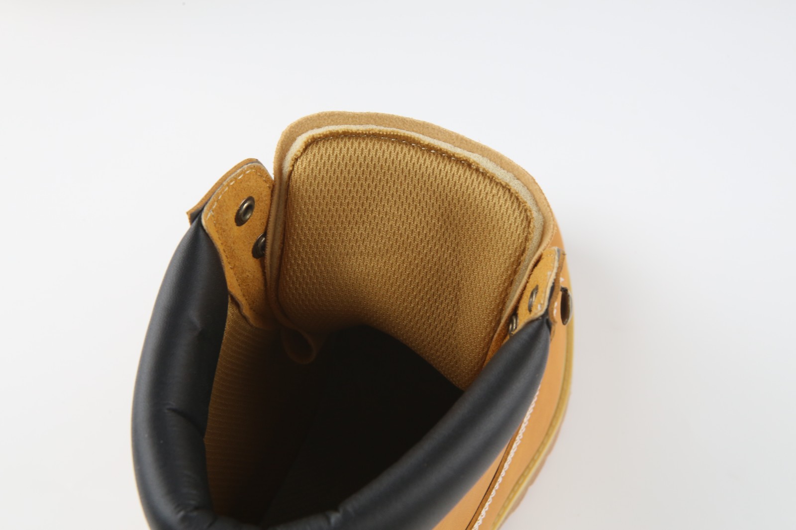 CE EN 20345:2011 Compliant Safety Boots