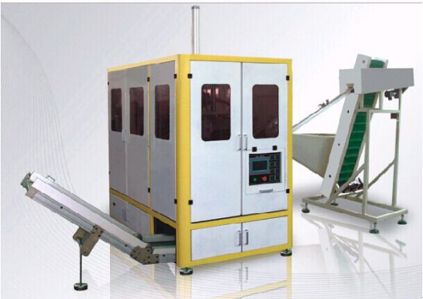 Automatic PET Bottle Blowing Machine