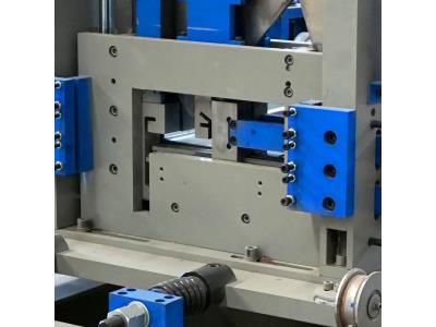 galvanised c z channel forming machine roll forming upright profile machine - Image 2