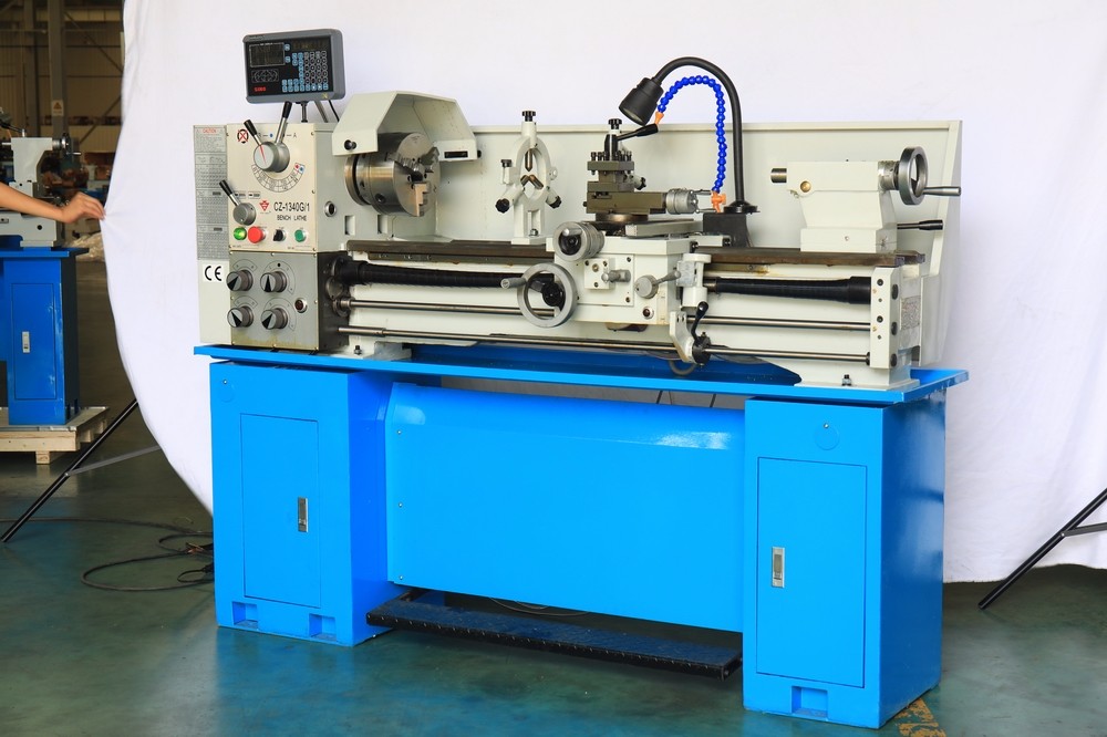 gap-bed lathe machine modle CZ1440G/1 - Image 3