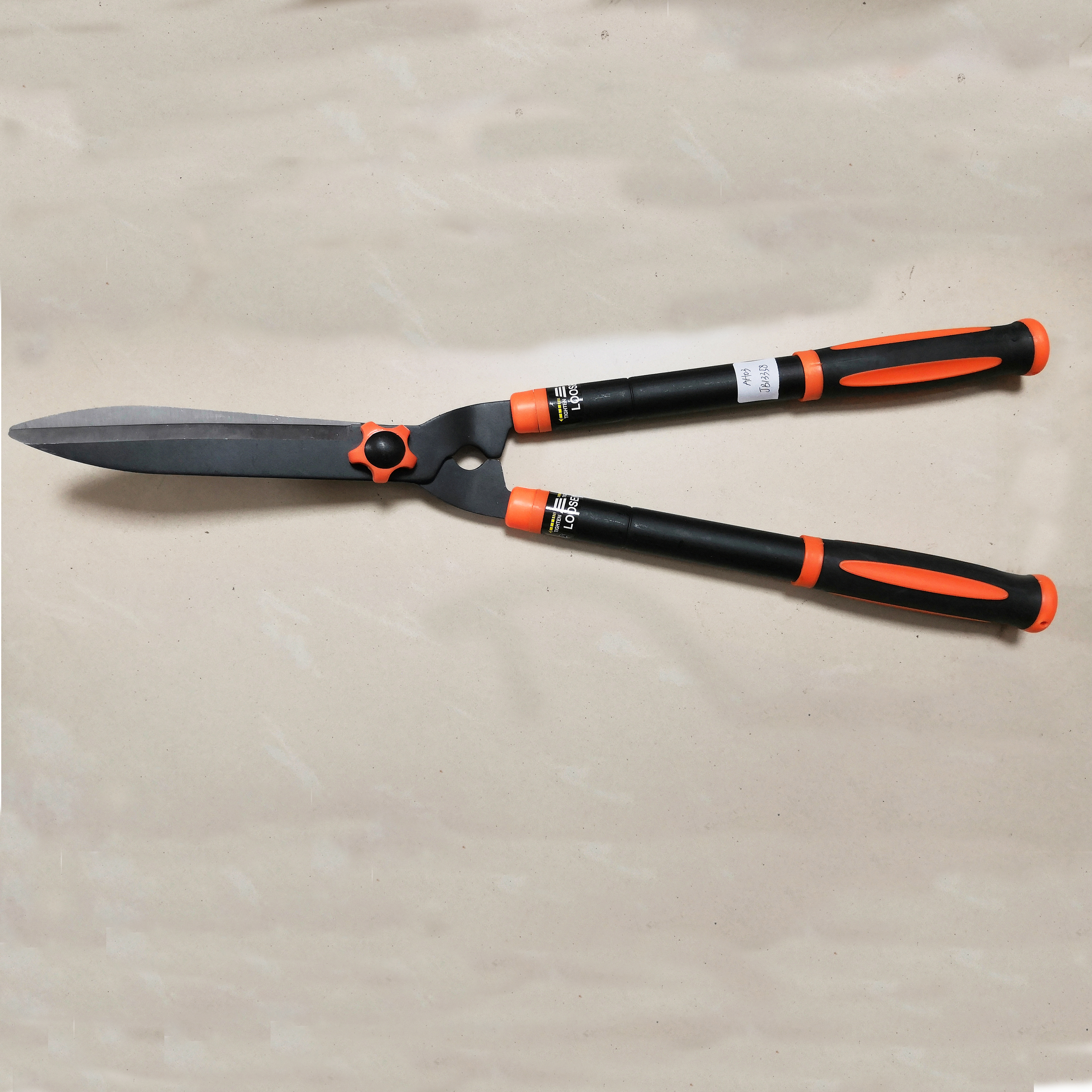 Leverage Garden Shear for Hedges and Shrubs