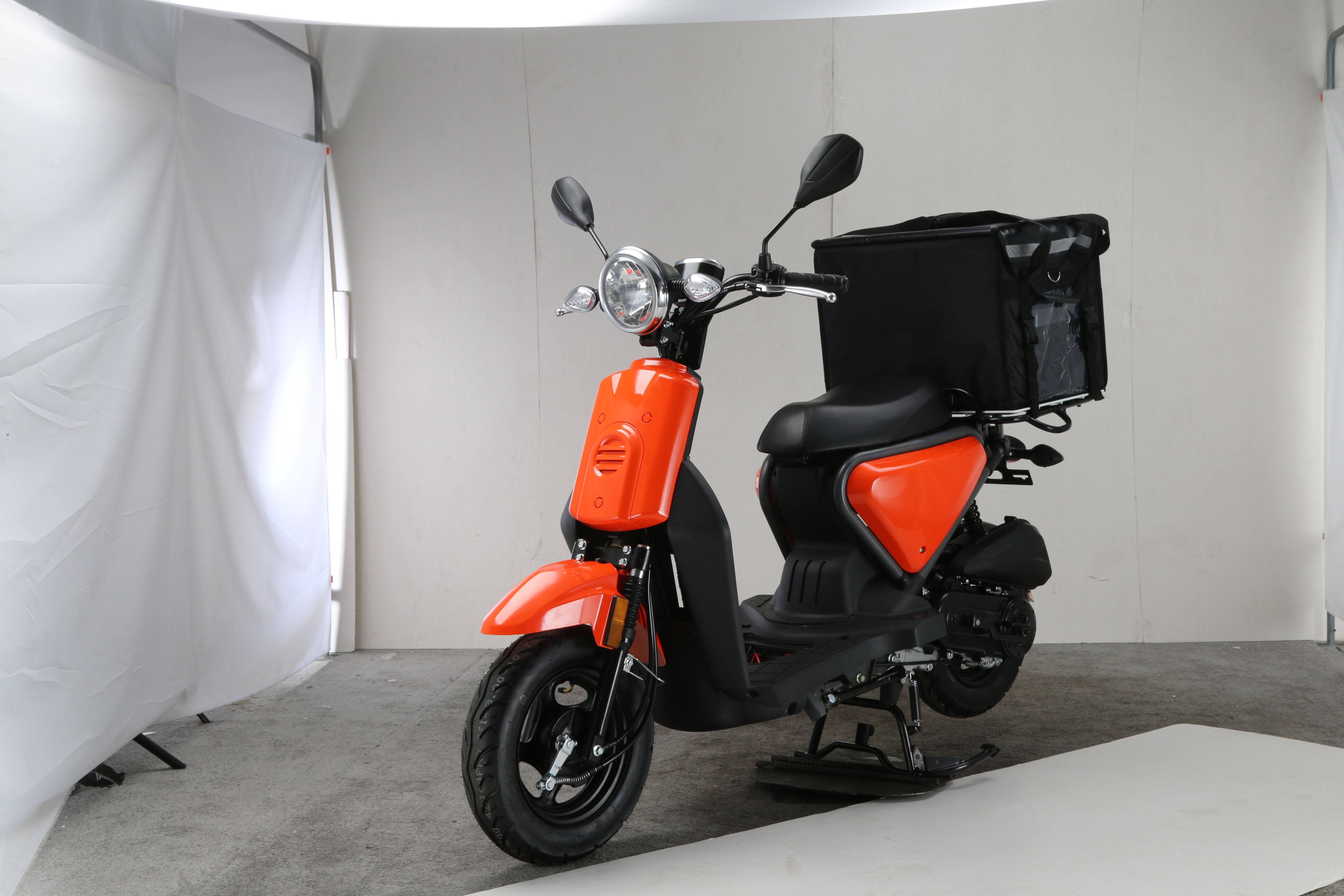 gas scooter - Image 2