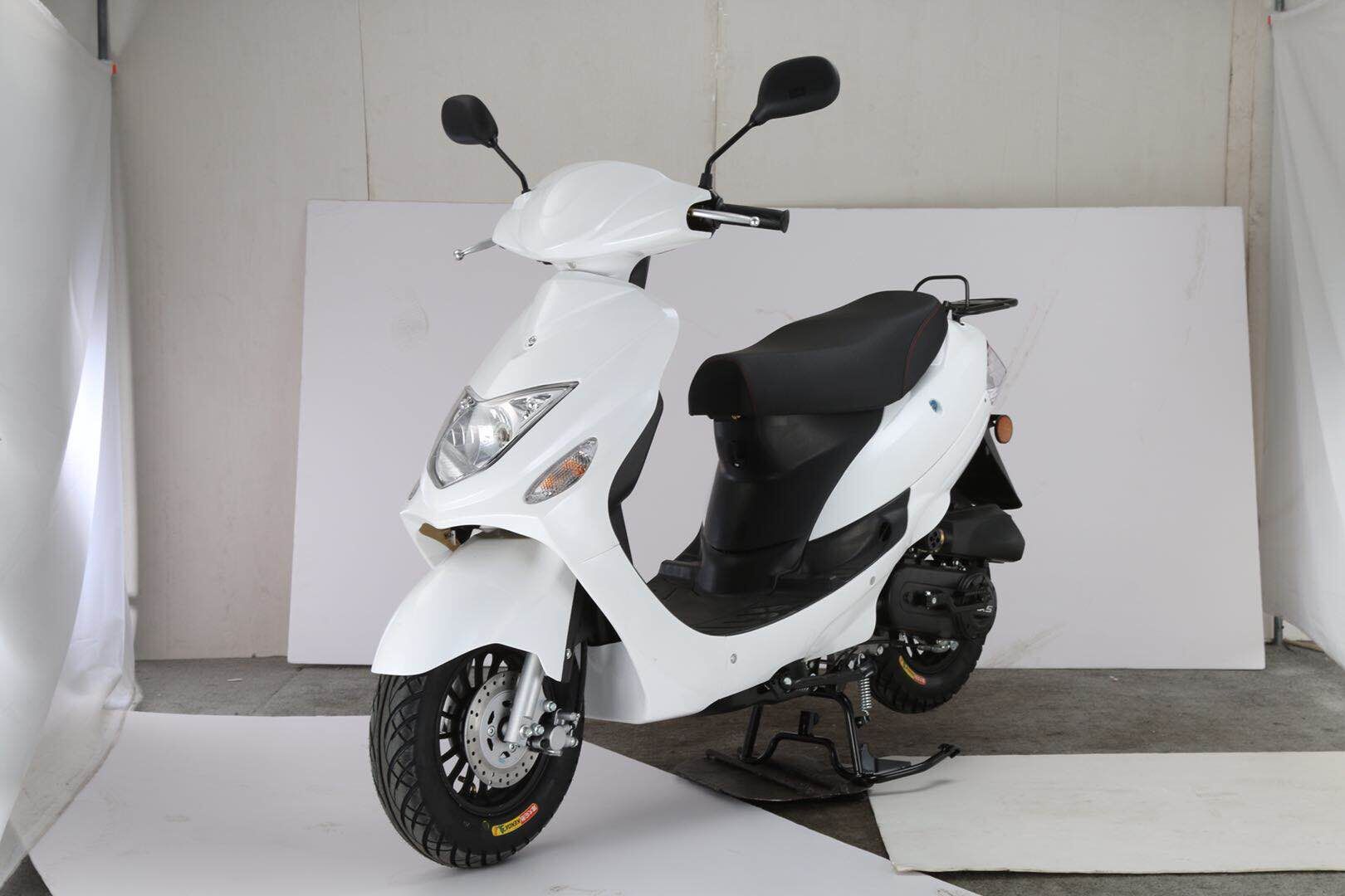 gas scooter - Image 2