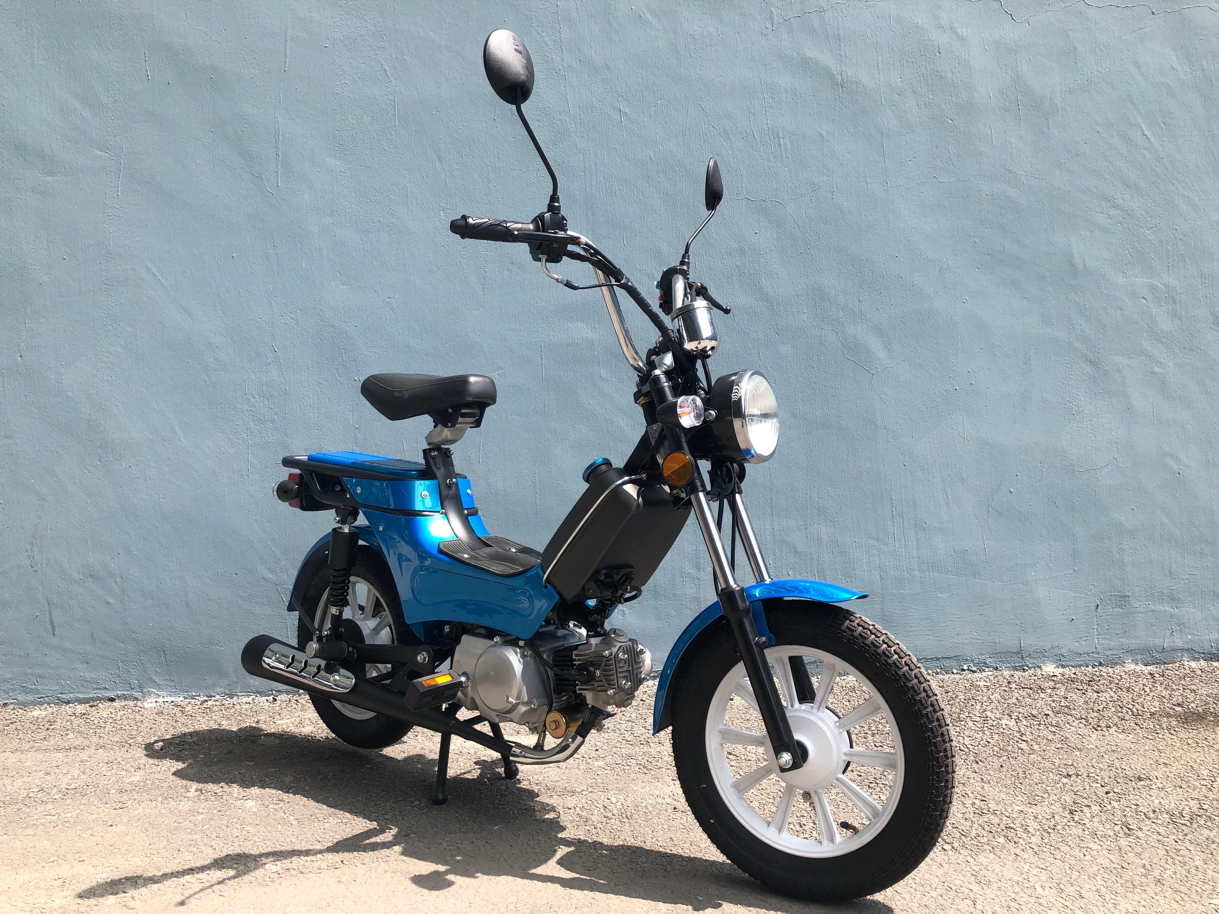 Gasoline Mini Moped Bike - Image 2