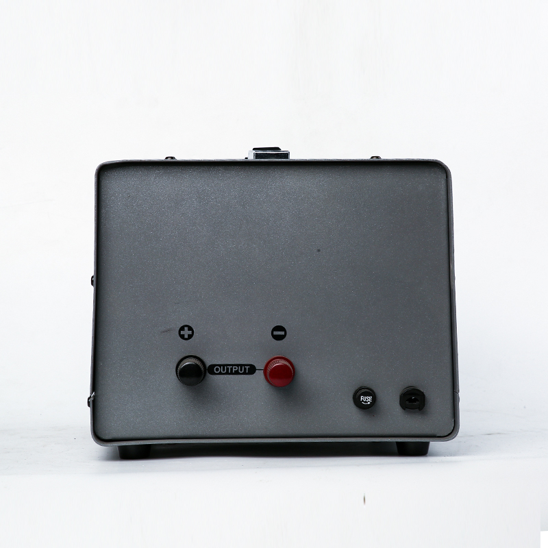 GCA 12V10A Deep-cycle lead acid battery charger with high efficiency - Image 2