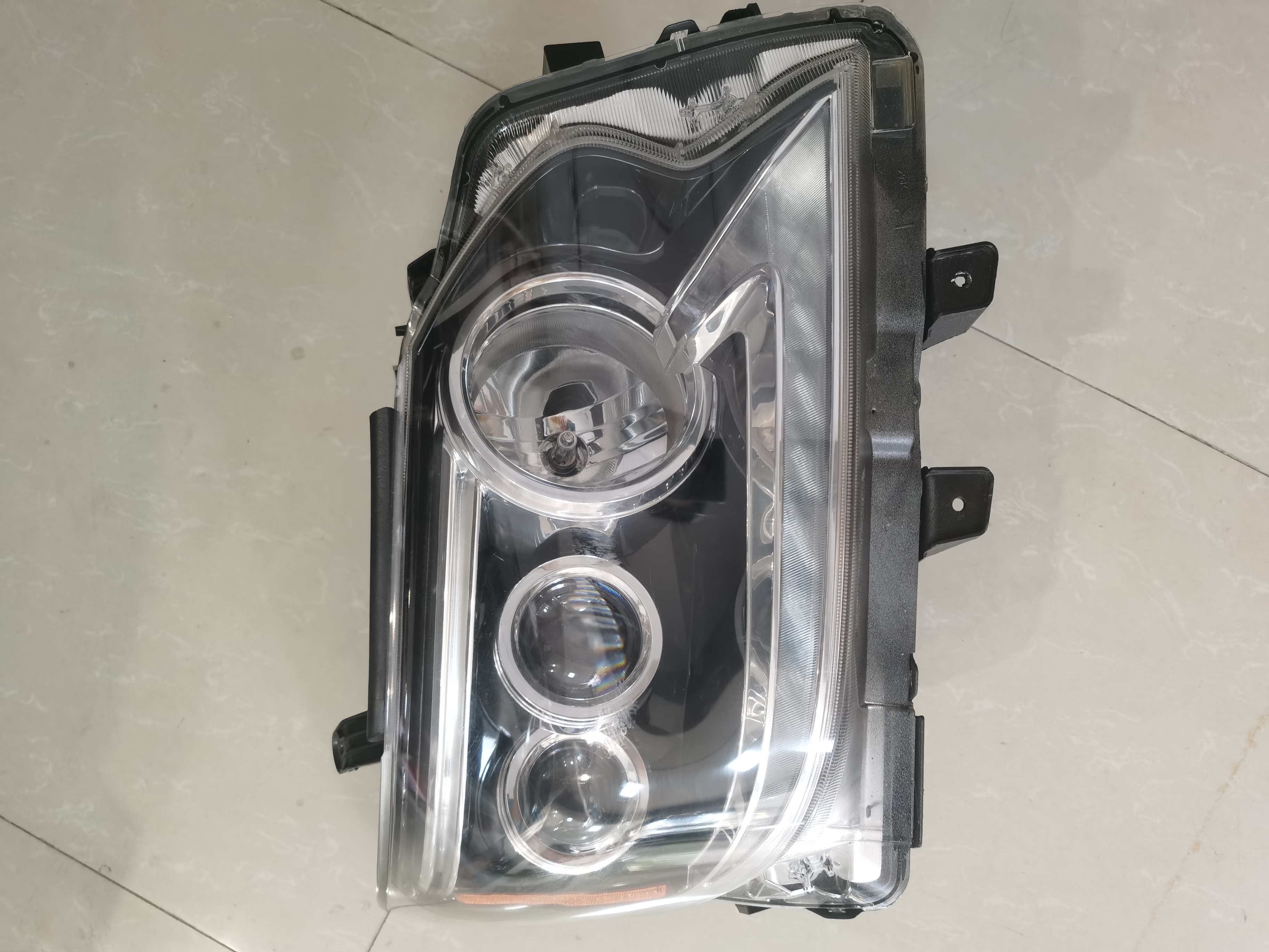 GX460 LED HEADLIGHTS - Image 2