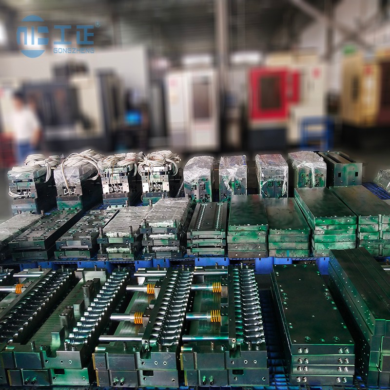 Plastic Injection Stretch Blow Molding (ISBM) Mold