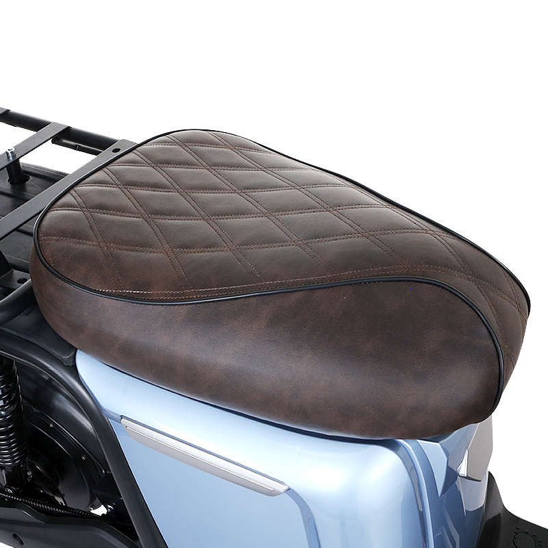 Close up of the scooter seat and rear rack