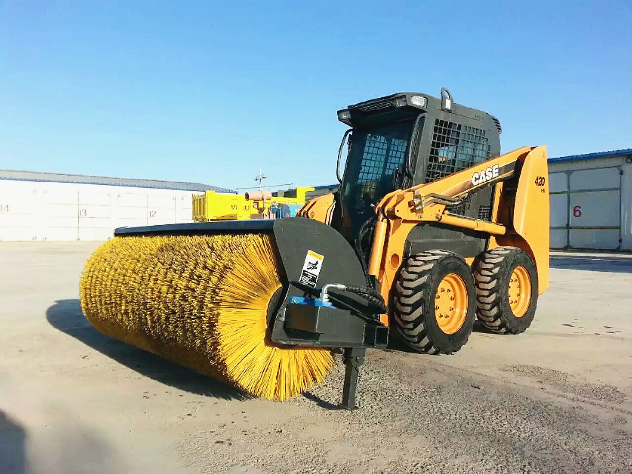 HCN Angle Broom - Image 3
