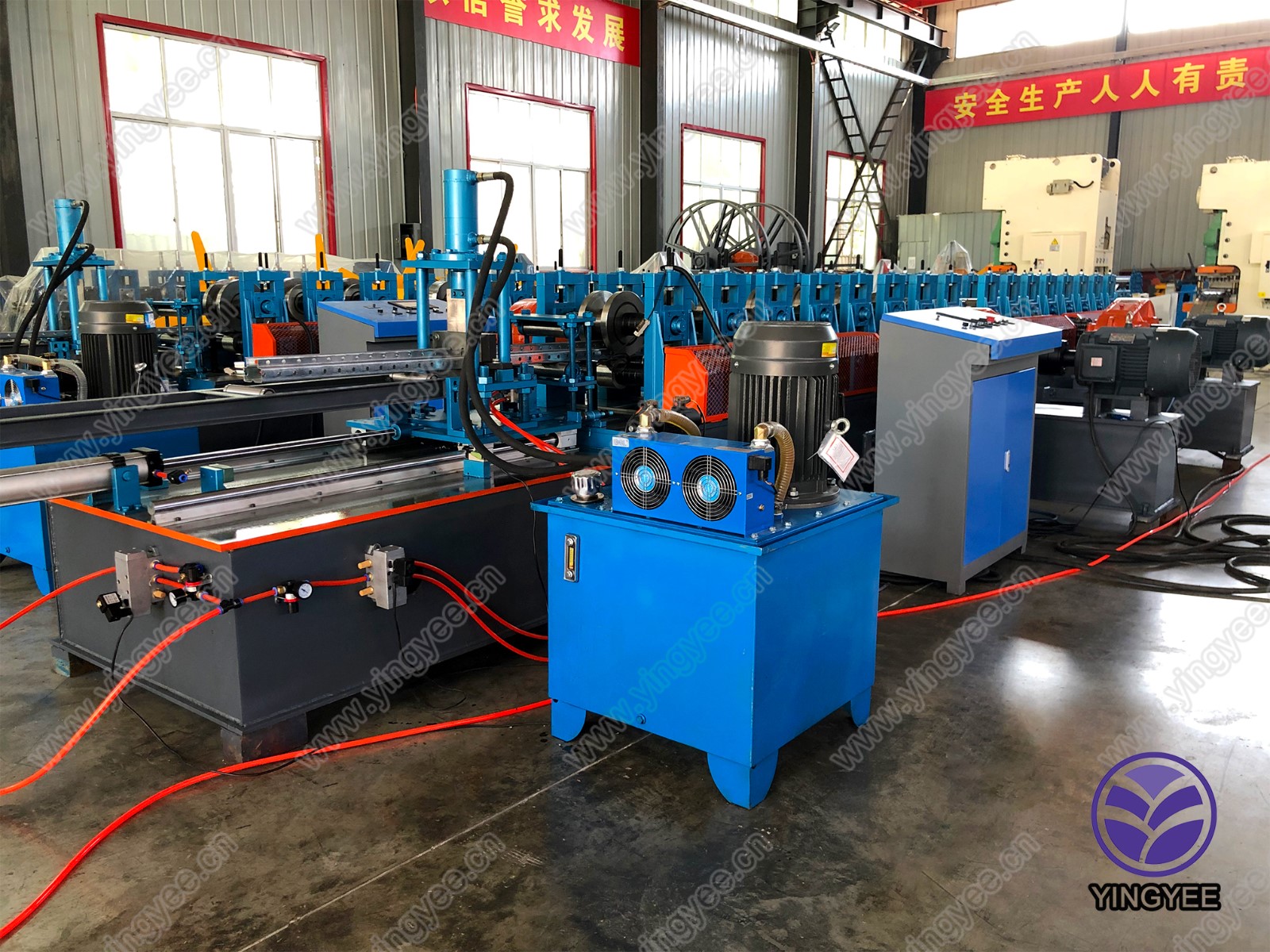 Heavy storage rack upright forming machine - Image 3