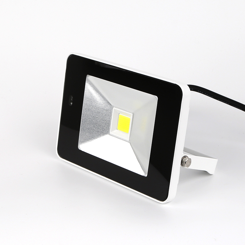 HF floodlight - Image 2