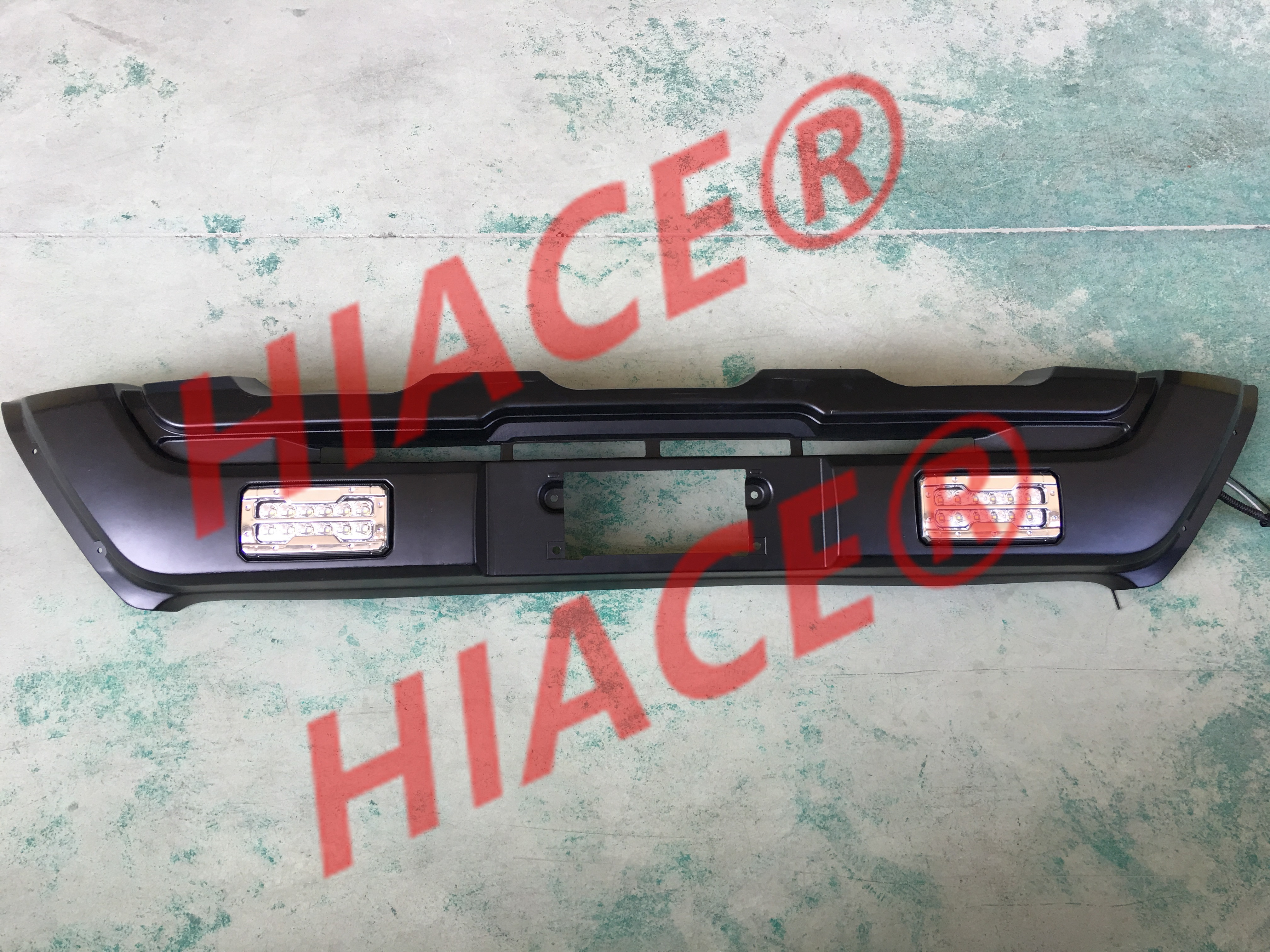 HIACE 2014 BUMPER COVER - Image 2
