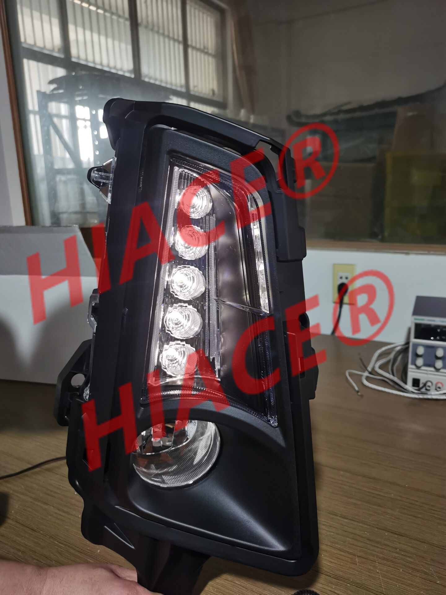 HIACE 2019 FOG LAMP LED - Image 2