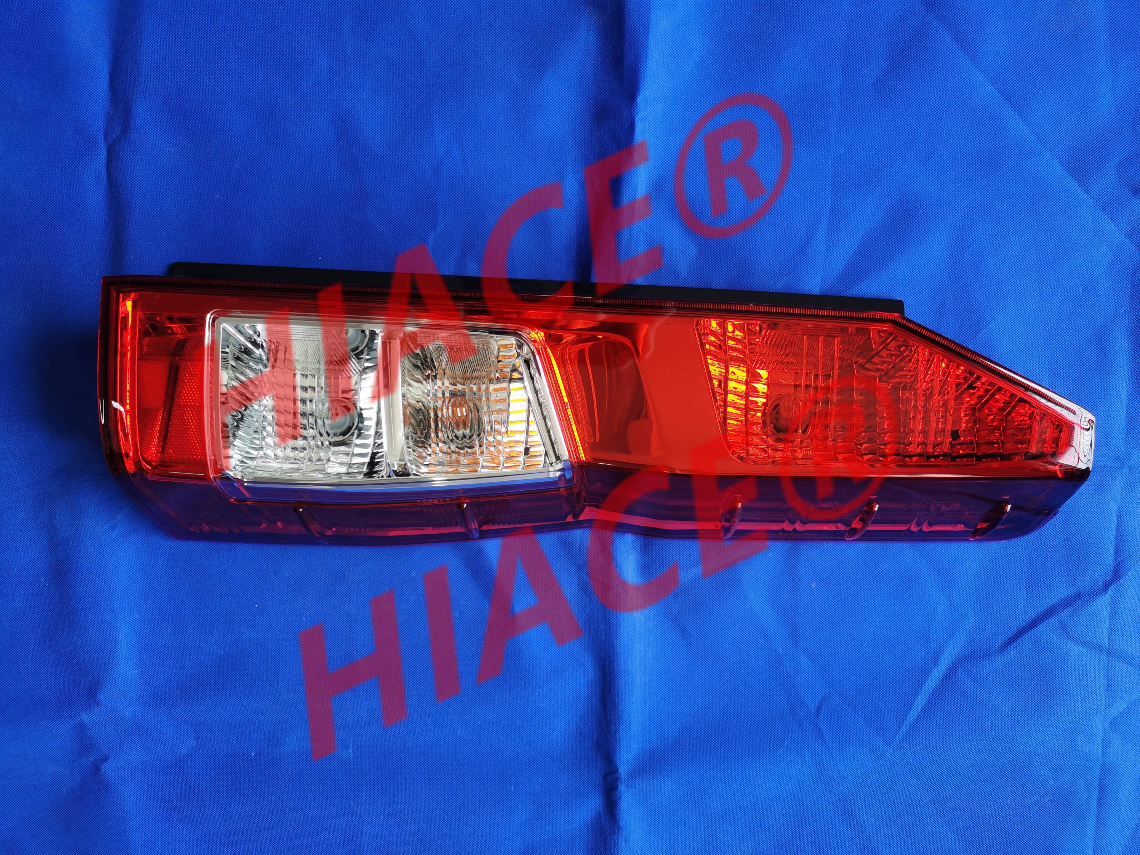 HIACE 2019 TAIL LAMP - Image 2