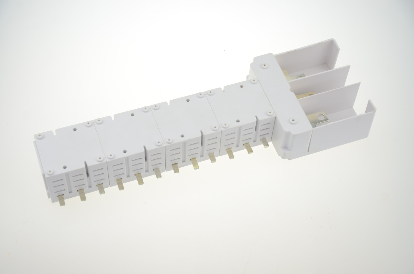 High CURRENT SPECIAL DESIGNED BUSBAR - Image 2