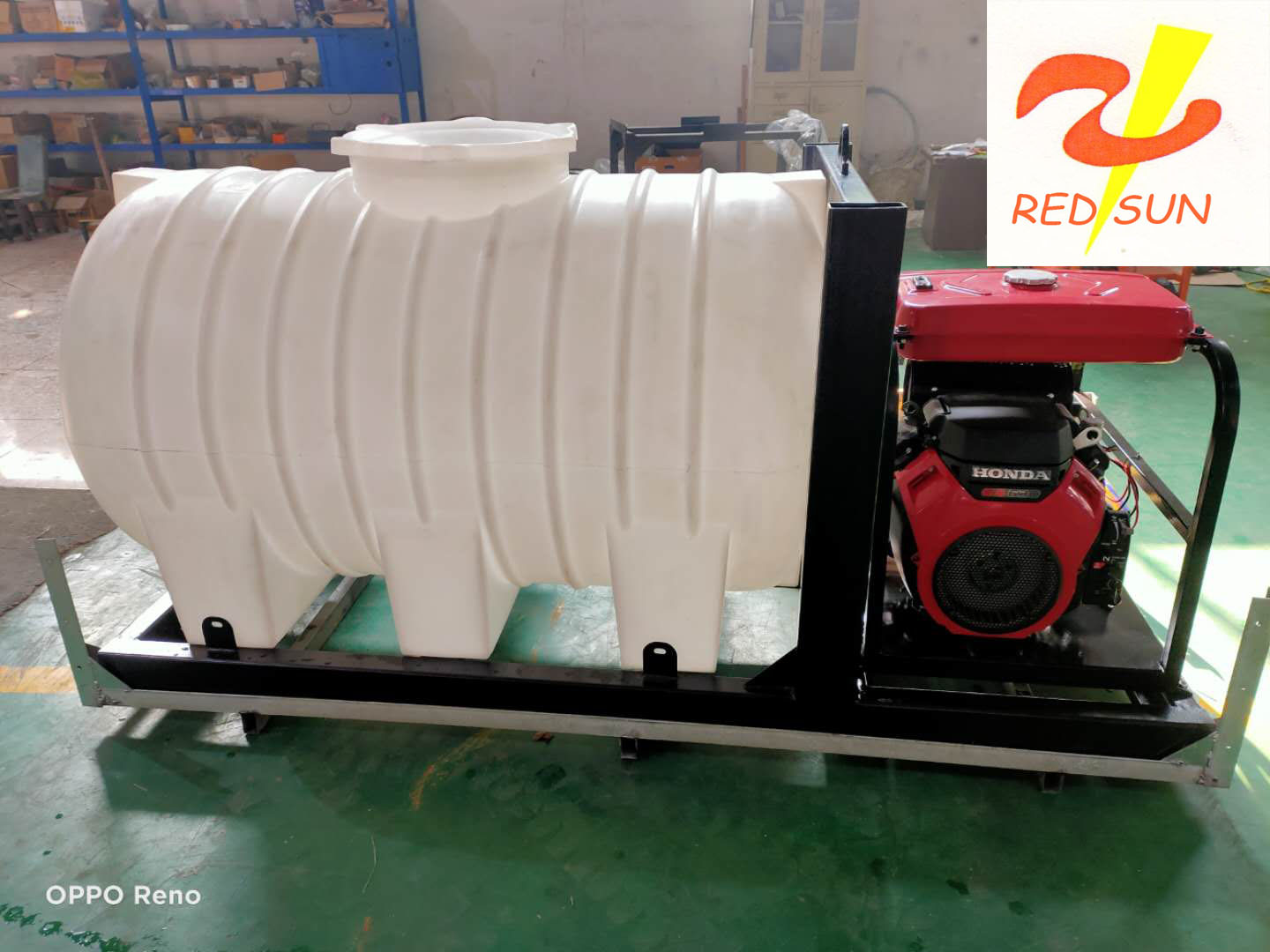High Pressure Washer with larger water tank - Image 3