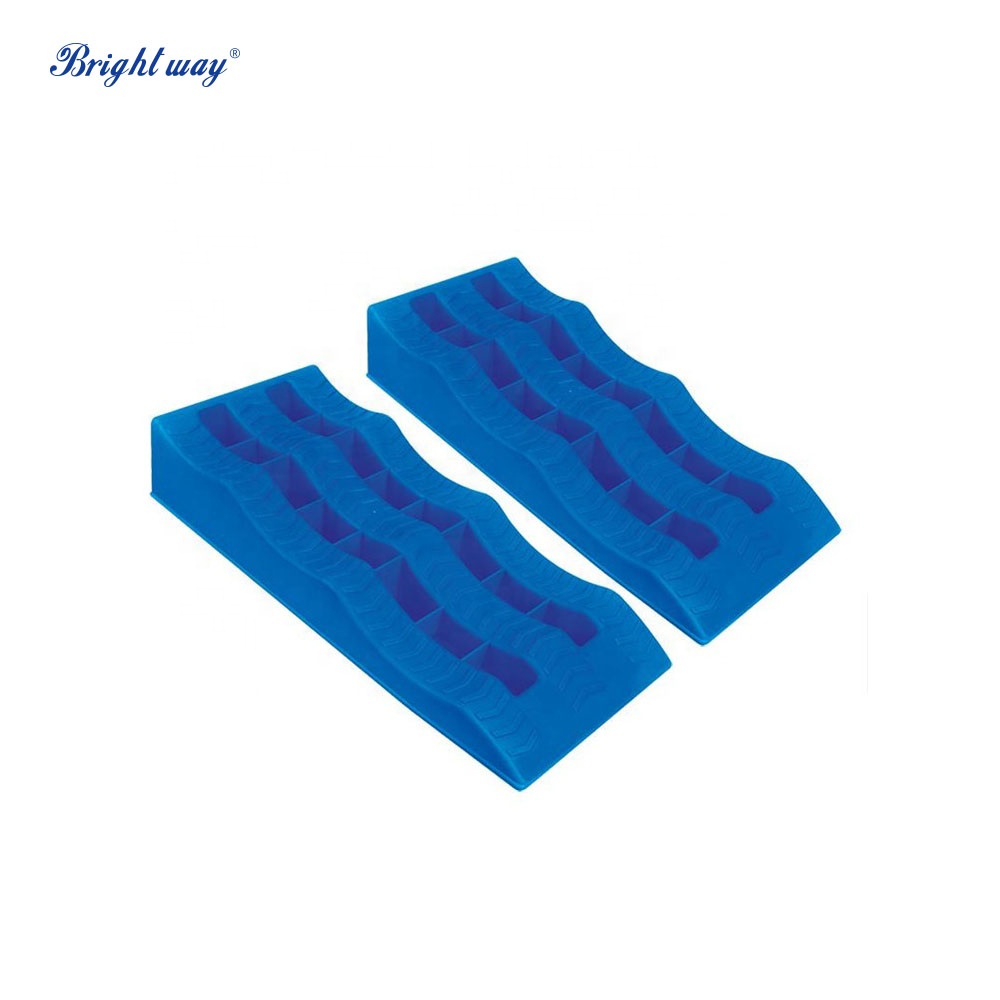 High-quality 3 Steps trailer wheel lever ramp with UV resistant - Image 2