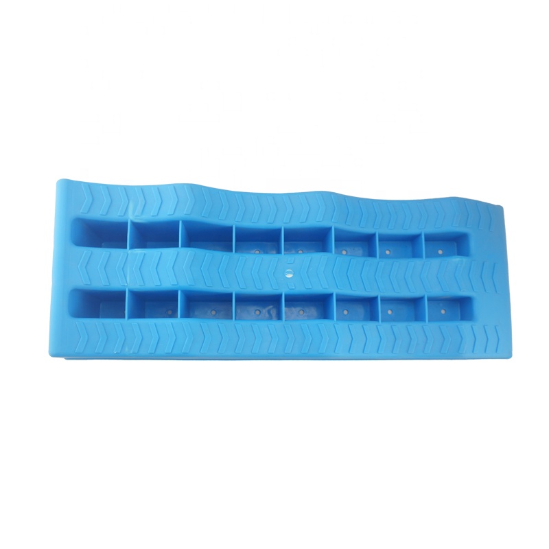 Three-Step UV Resistant Trailer Wheel Leveling Ramp
