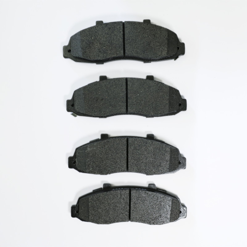 Ceramic Brake Pads for Automotive Brake Systems