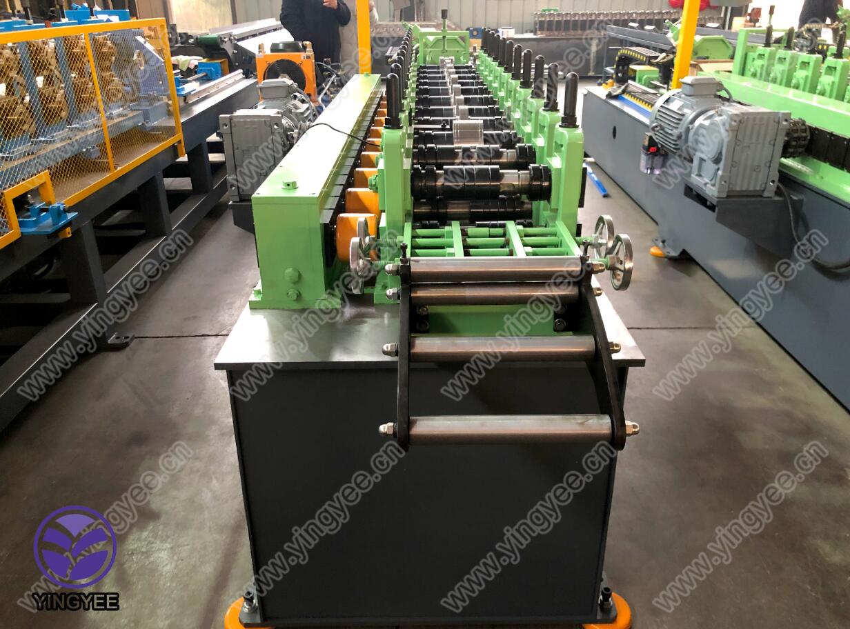 High speed stud track and drywall forming machine - Image 2