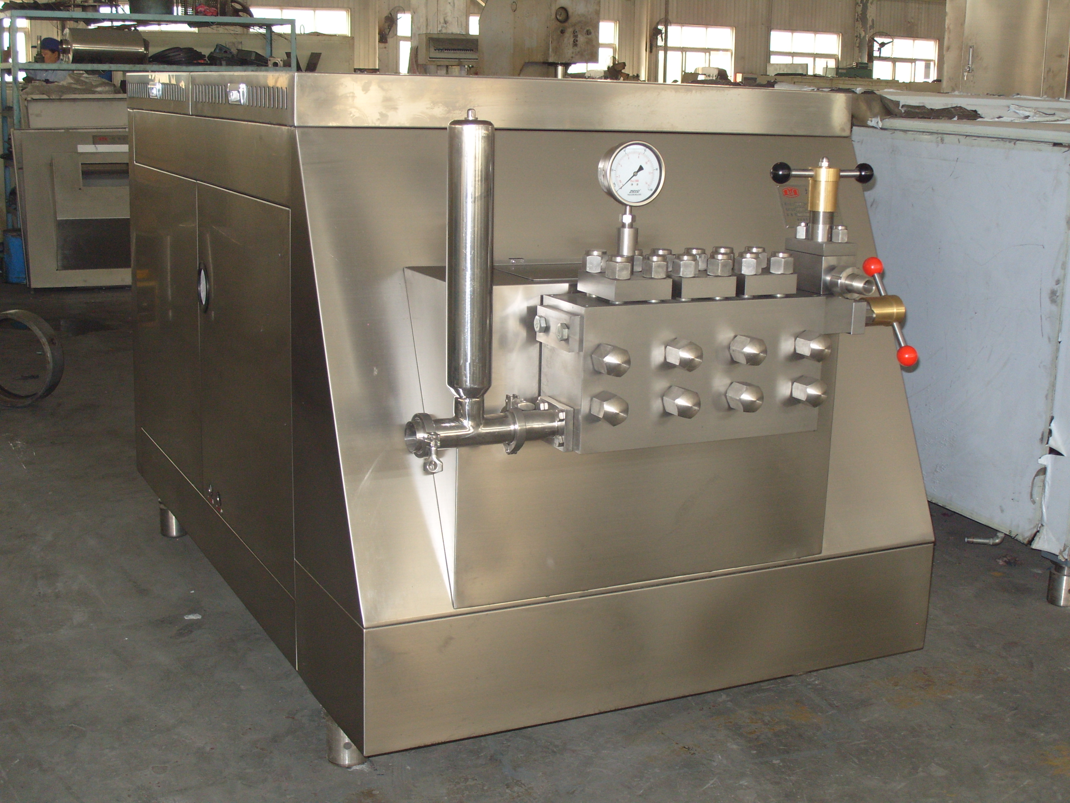 High-Pressure Food and Beverage Homogenizer