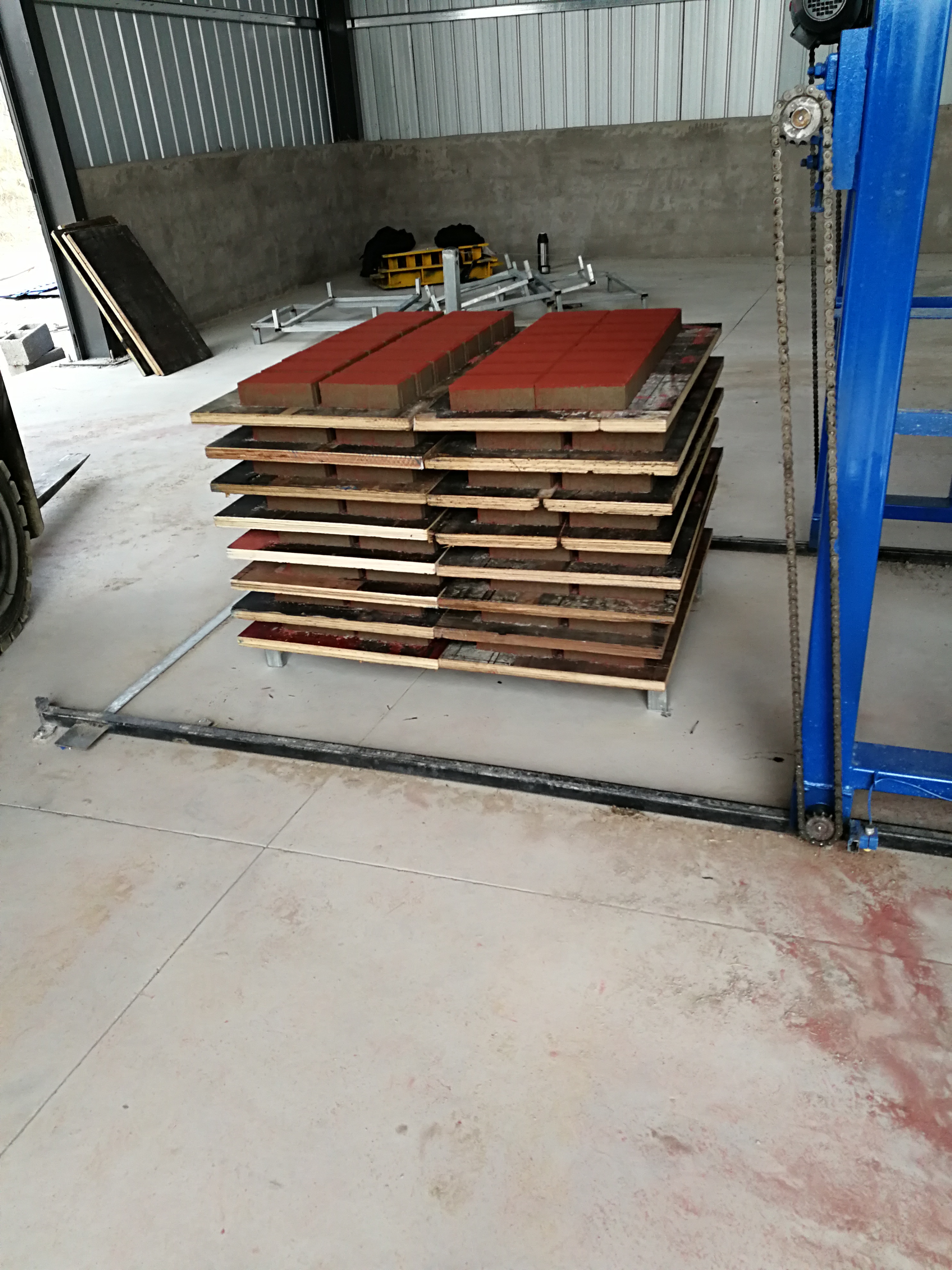 Concrete Block Making Machine QT4-15