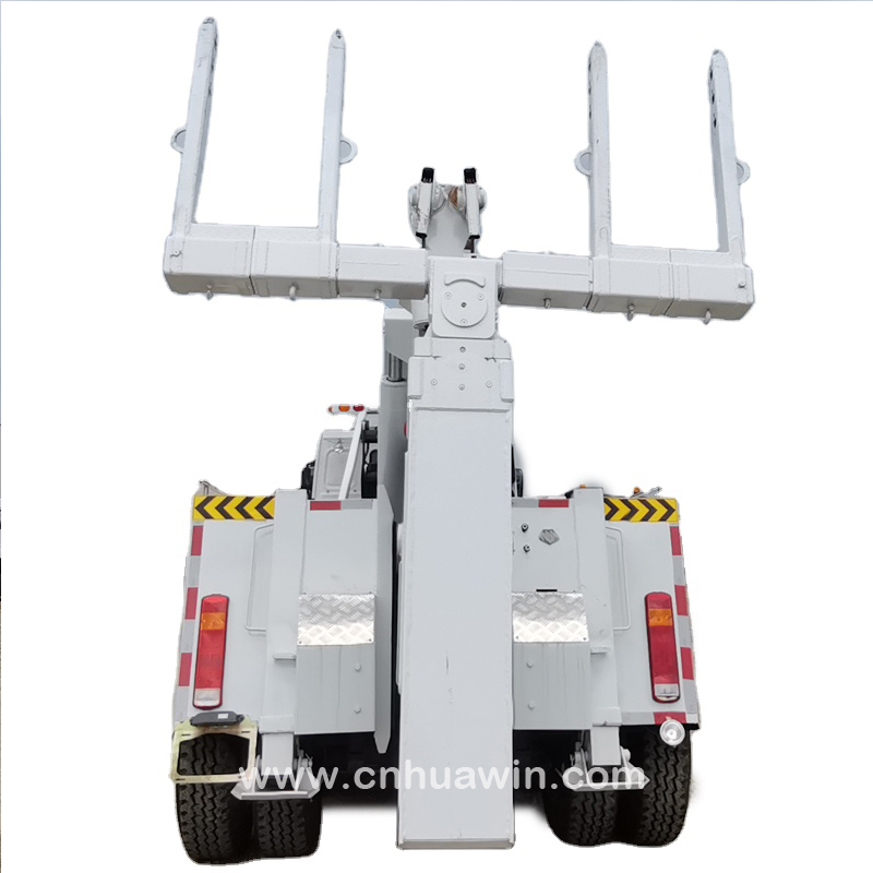 HOWO 6x4 tower wrecker truck - Image 2