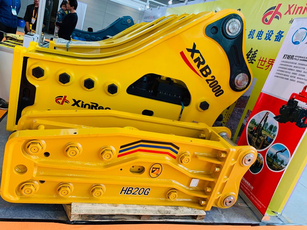 HYDRAULIC BREAKER AND OTHER EXCAVATOR ATTACHMENTS - Image 2