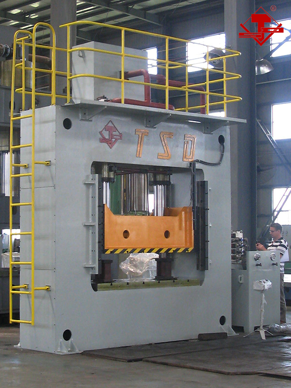 Hydraulic Press - Image 2
