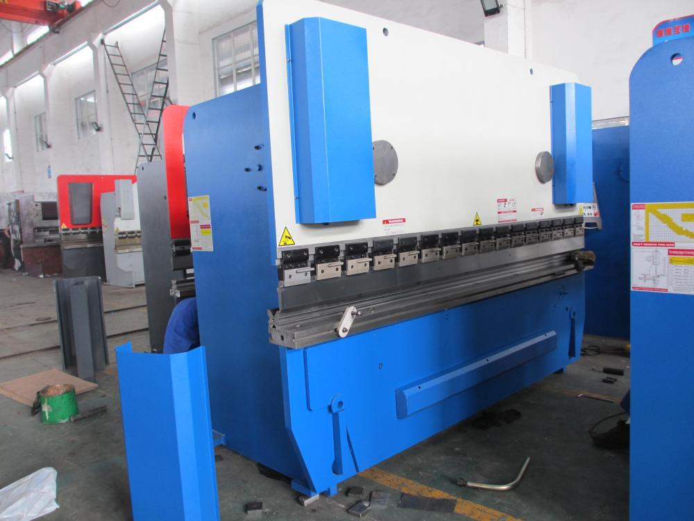hydraulic press brake - Image 2