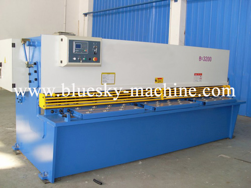 hydraulic swing beam shearing machine - Image 3