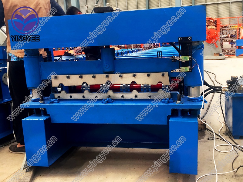IBR/trapezoid roof sheet roll forming machine01 - Image 2