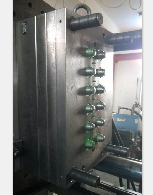 Injection molding End cap PPR fitting mould - Image 2