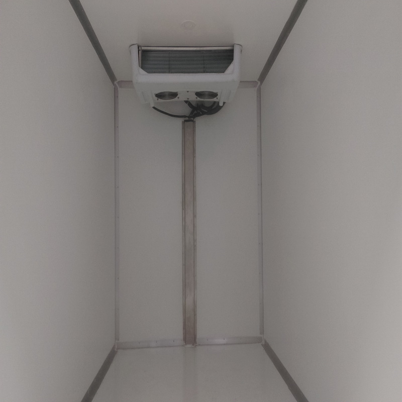 Insulated and refrigerated truck box - Image 2
