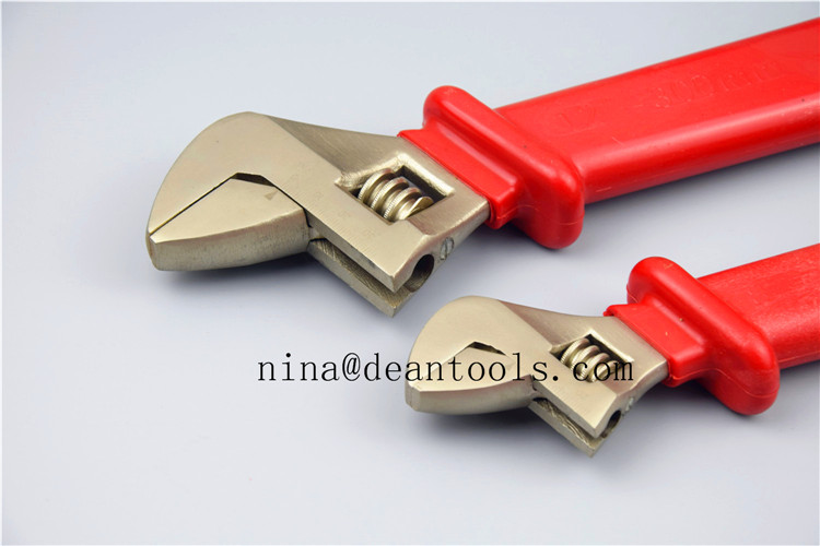 1000V Insulated Adjustable Wrench (8-12 inch)