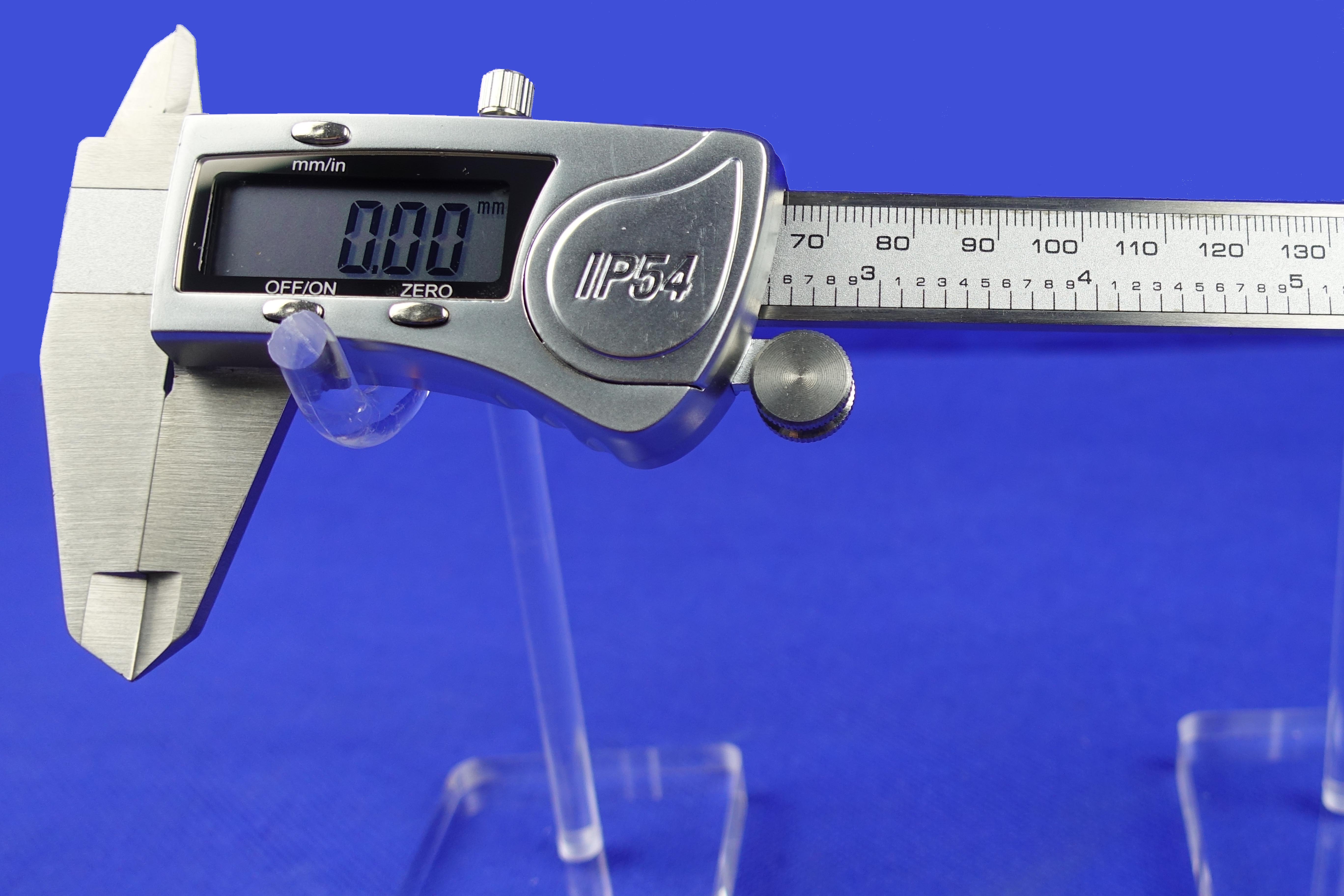 IP54 Digital Caliper - Image 2