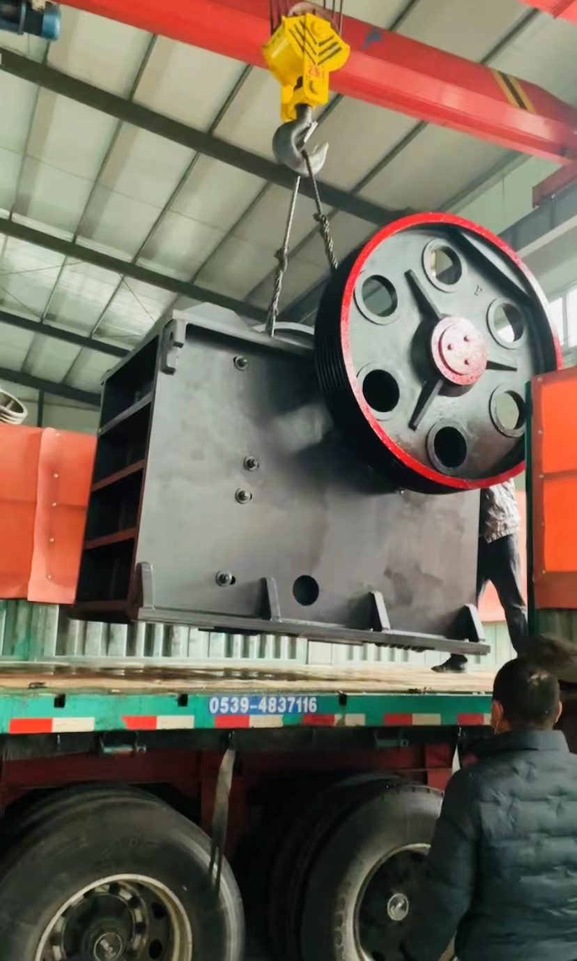 Jaw crusher - Image 2