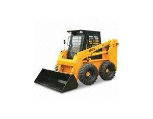 JC75 skid steer loader performing material handling