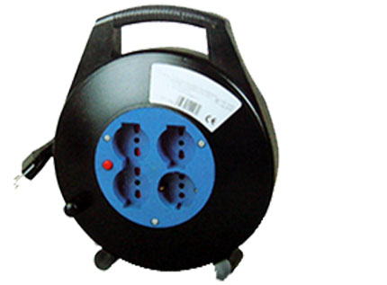Extension Cord Reel with Schuko Outlets