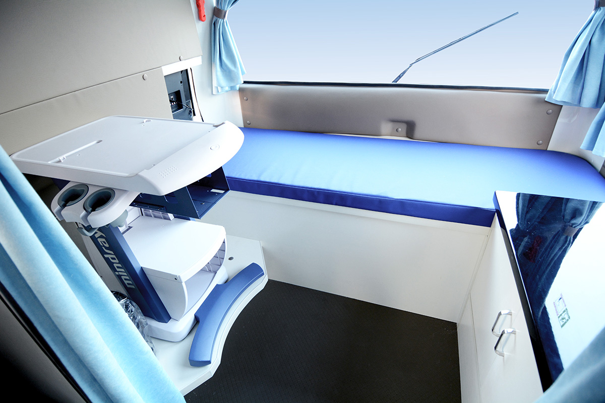 Joylong Physical examination hospital bus - Image 2