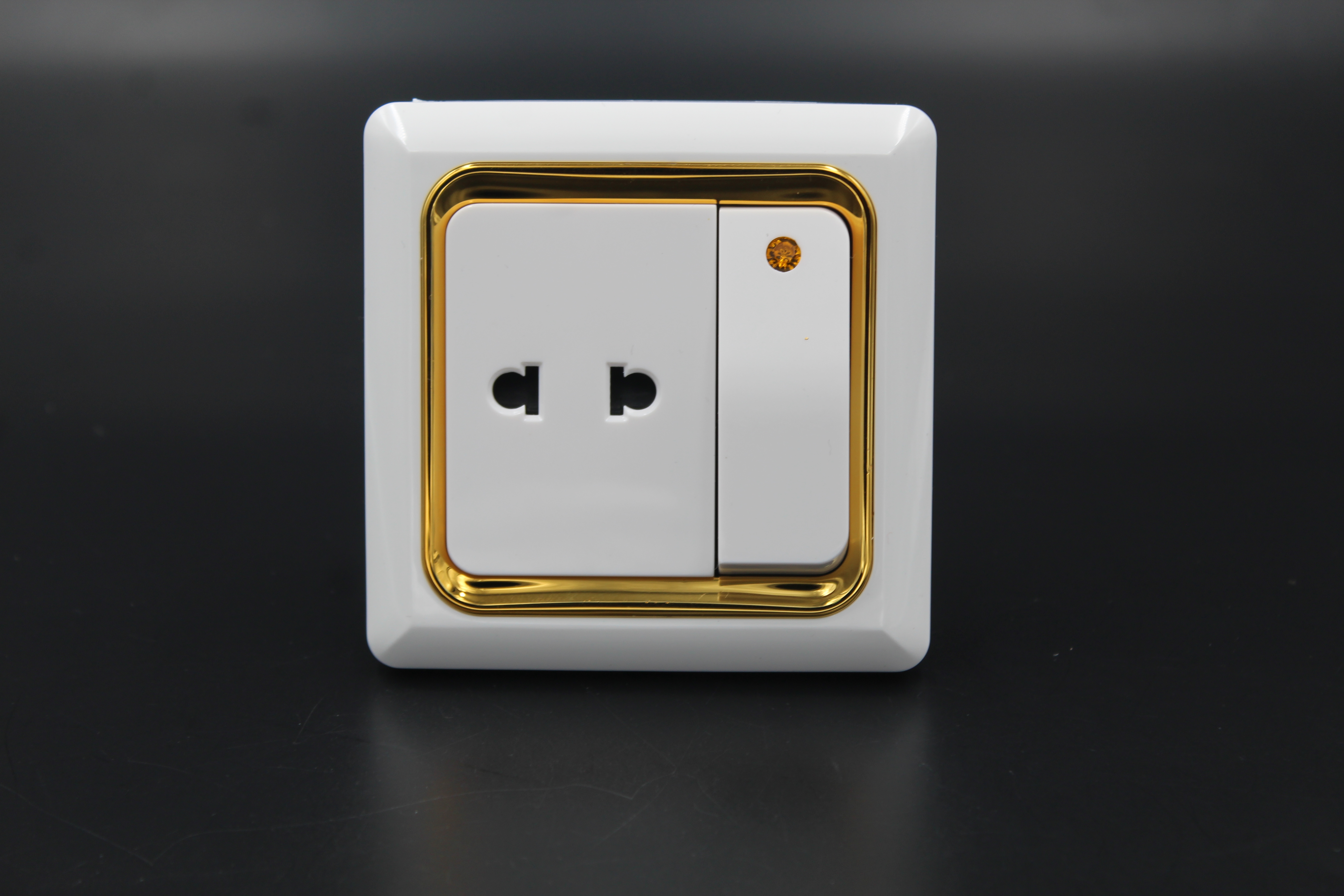 K series - Image 3