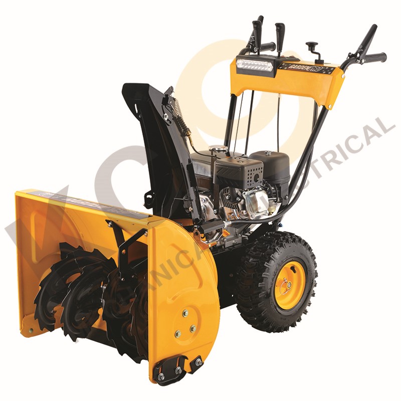 KC726S Snow Thrower - Image 3